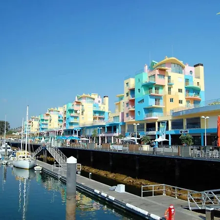 Lejlighed 3 Bedrooms At 300 M Away From The Beach With Sea View Terrace And Wifi