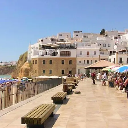 Lejlighed 3 Bedrooms At 300 M Away From The Beach With Sea View Terrace And Wifi